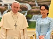 Paus Fransiskus Jelaskan Alasan Tidak Sebut Rohingya Selama di Myanmar 