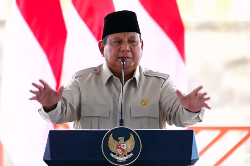 Presiden Instruksikan Jaksa, TNI, Polisi Introspeksi. Prabowo: Bintangmu dari Rakyat!