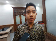 Gibran Bantah Pernyataan Hasto tentang Jokowi Ingin Rebut PDIP dari Megawati