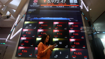 IHSG Hari Pertama usai Libur Lebaran Ditutup Anjlok Berakhir di Zona Merah