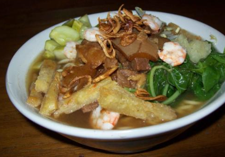 Mie Titi, Hidangan Khas Makassar, Kuahnya Mirip Capcay