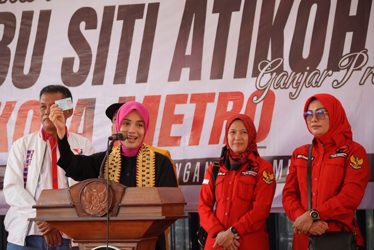 Atikoh Terima Banyak Keluhan Soal Warga Kurang Mampu Tidak Dapat Bansos