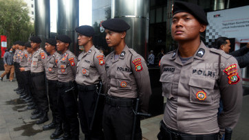 Personel Polisi Jaga Gedung KPK Terkait Pemeriksaan Sekjen PDIP Hasto Kristiyanto