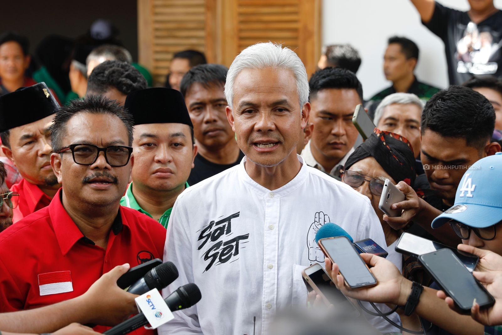 Jateng Jadi Ajang Perebutan Suara, Ganjar: Kita Harus Jaga Rumah Sendiri