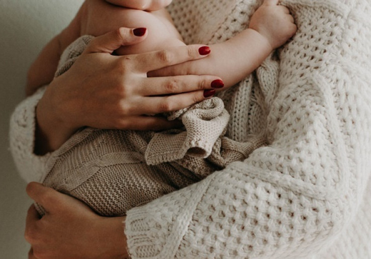Moms! Penting Mendamaikan Diri Sebelum Mengasuh Anak