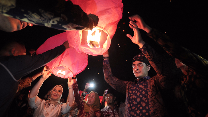 Gambaran Perempuan Sukses di Mata Gubernur Zumi Zola 