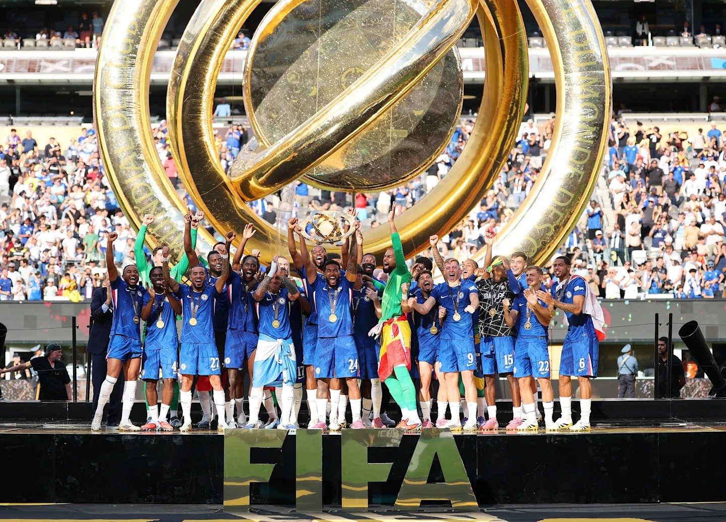 Trofi Asli Piala Dunia Antarklub 2025 Disimpan Donald Trump, Chelsea Cuma Dapat Replika