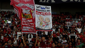 Supporter Timnas Indonesia Merahkan Stadion Utama GBK Dukung Garuda Muda Lawan Malaysia