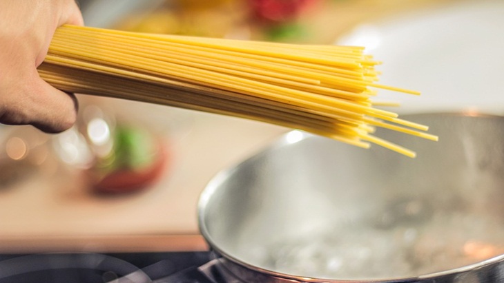 Bagaimana Cara Masak Spageti yang Benar? Berikut Bisa Kamu Ikuti Resep Simpelnya