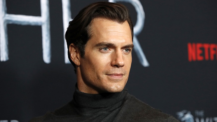 Henry Cavill akan Bintangi Reboot ‘Highlander’?