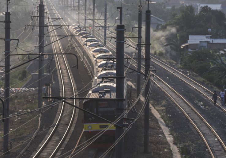 Operasional KRL Bekasi-Cikarang Telan Rp 2,3 Triliun