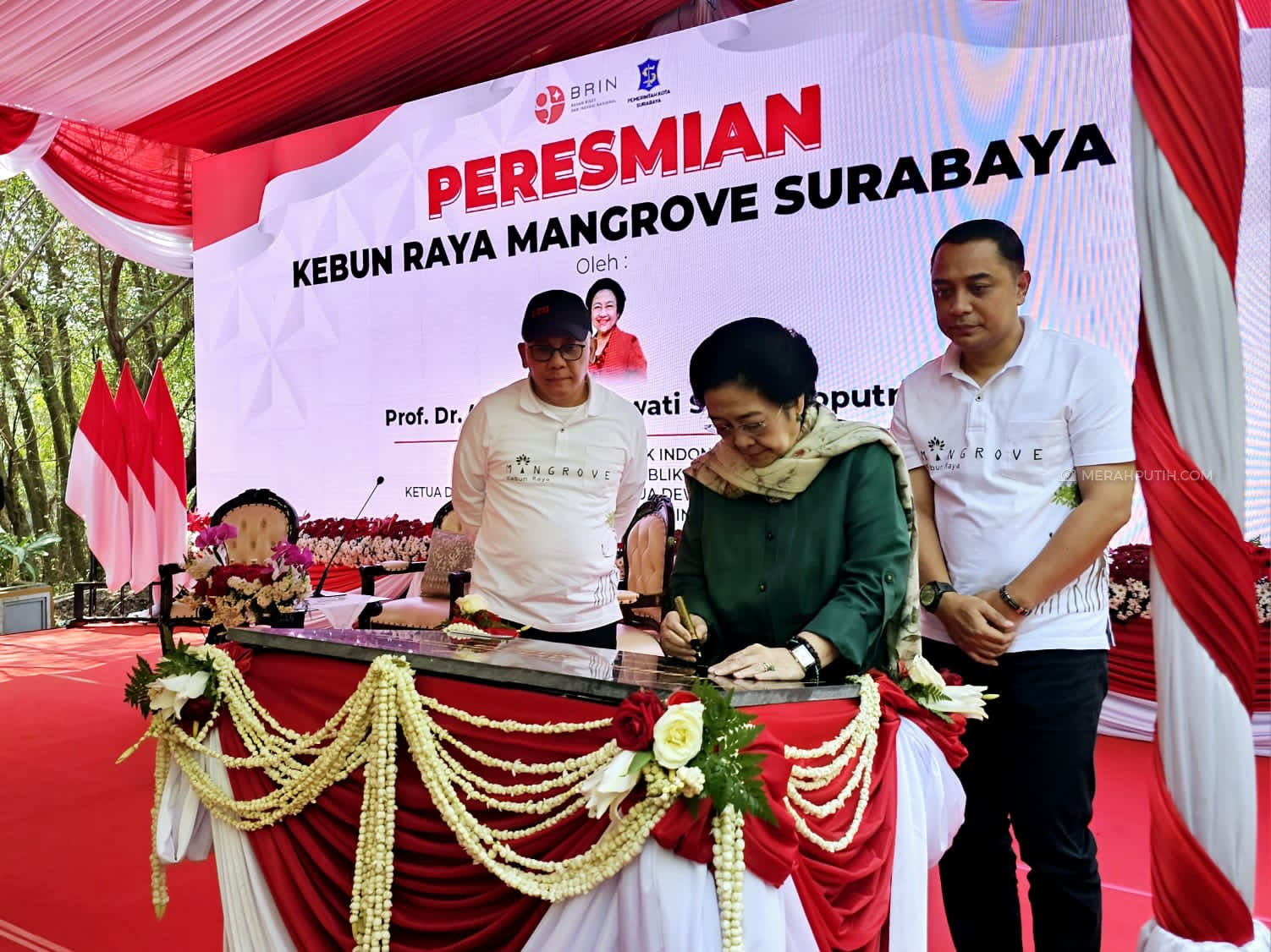 Megawati Curhat Di-Bully Tidak Boleh Sebut Kader PDIP 'Petugas Partai'