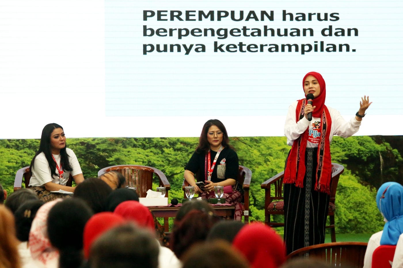 Istri Ganjar Ajak Perempuan Blusukan Kampanyekan Stabilitas Harga
