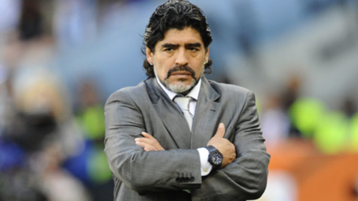 Maradona Miliki Patung Perunggu tapi Wajahnya...