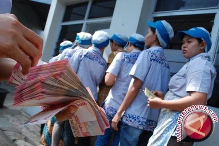 Ilustrasi THR (Foto: Antaranews)