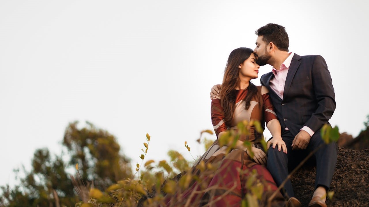 Mengenal 5 Jenis Love Language dan Contohnya - MerahPutih