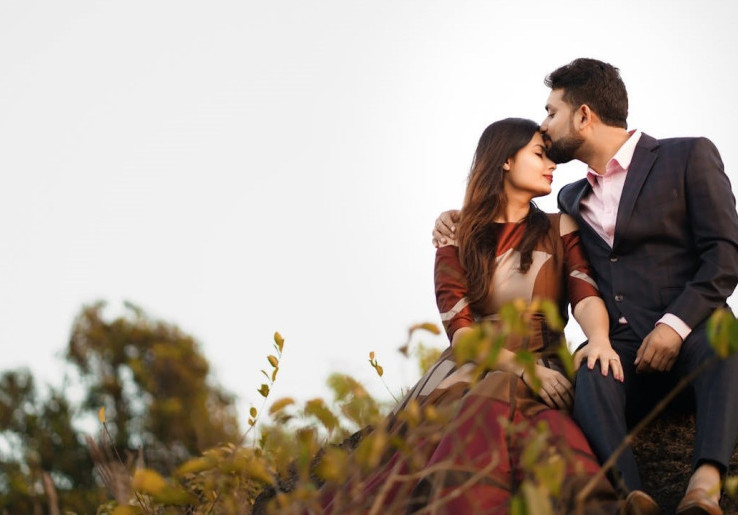 Mengenal 5 Jenis Love Language dan Contohnya