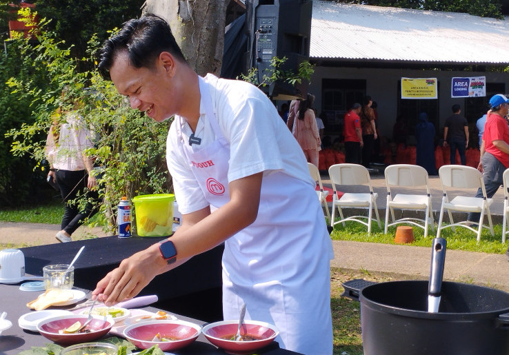 Resep Soto Rawon Medok Khas Jawa Timur ala Master Chef Indonesia Puguh Setiawan