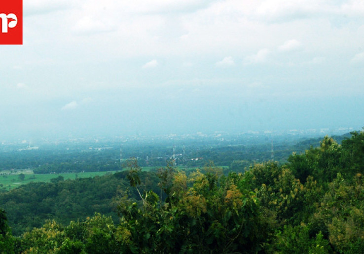 Menikmati Pagi dan Senja di Bukit Srunggo Yogyakarta