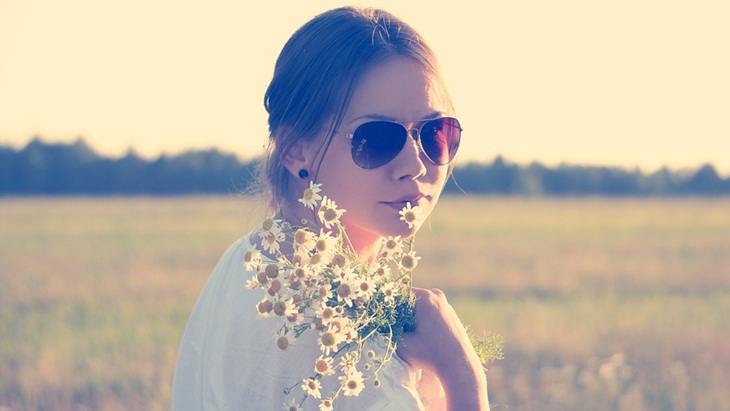 Wanita harus memakai sunscreen untuk melindngi wajah. (Foto: Pixabay/Free-Photos)