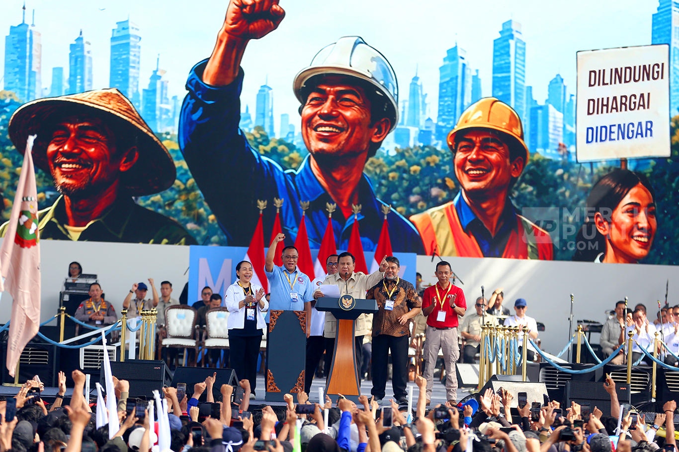 Sapa Ribuan Buruh, Presiden Prabowo Hadiri Peringati Hari Buruh Internasional 2026 di Lapangan Monas Jakarta