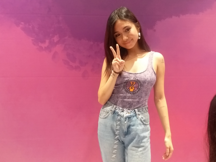 Nicole Zefanya adalah penyanyi kelahiran 24 Januari 1999 (Foto: MP/Iftinavia Pradinantia)
