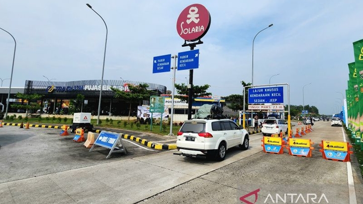 DPR: Kebijakan Diskon Tol dan Tiket Pesawat Patut Diapresiasi, Harus Dibarengi Peningkatan Kualitas
