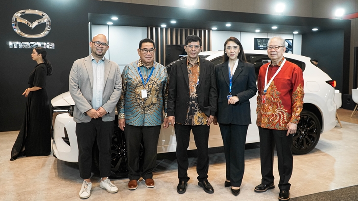 Pesona Kendaraan Premium Mazda di GIIAS Bandung 2023