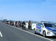 Demi Alasan Kemanusiaan, Polisi Izinkan Pengendara Motor Lewat Jalan Tol Tambun