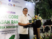 Mendag Zulhas Harap Supermarket Mau Terima Minyakita