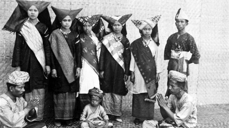 5 Suku di Indonesia yang Menganut Paham Matrilineal