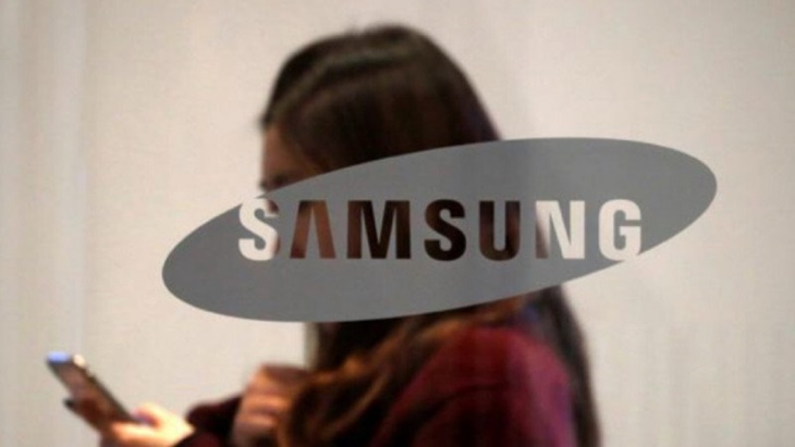 Samsung Produksi Layar Lipat untuk Brand Ponsel Lain