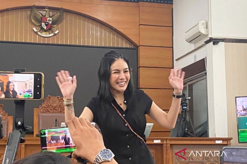 Nikita Mirzani Divonis 4 Tahun Bui di Kasus Pemerasan Bos Skincare, Bayar Denda Rp 1 M
