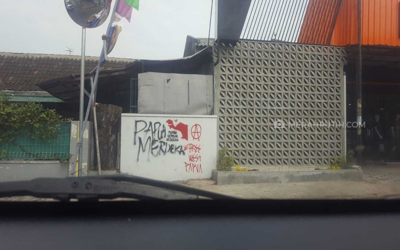  Vandalisme Bertuliskan 