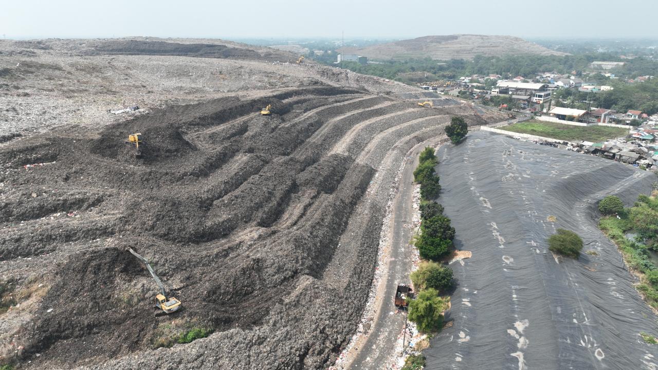 Pemprov DKI Terapkan Controlled Landfill di Bantargebang, Open Dumping Ditargetkan Berakhir 2029