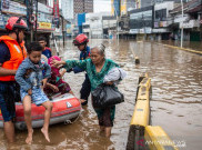 Jakarta Banjir, Bos Fraksi PDIP Kritik Anies 2 Tahun Cuma 'Omdo'