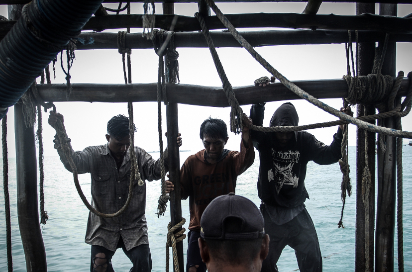 Ketika Laut Meninggalkan Nelayan Pulau Bangka