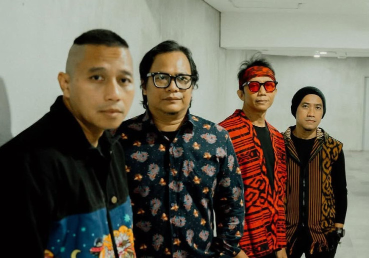 Makna Rindu dan Perpisahan dalam Lagu “Mendengar Kabar” Milik The Rain, Begini Liriknya