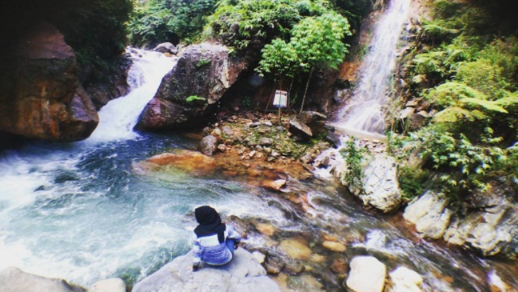 Tiga Curug di Bogor yang Layak Anda Kunjungi