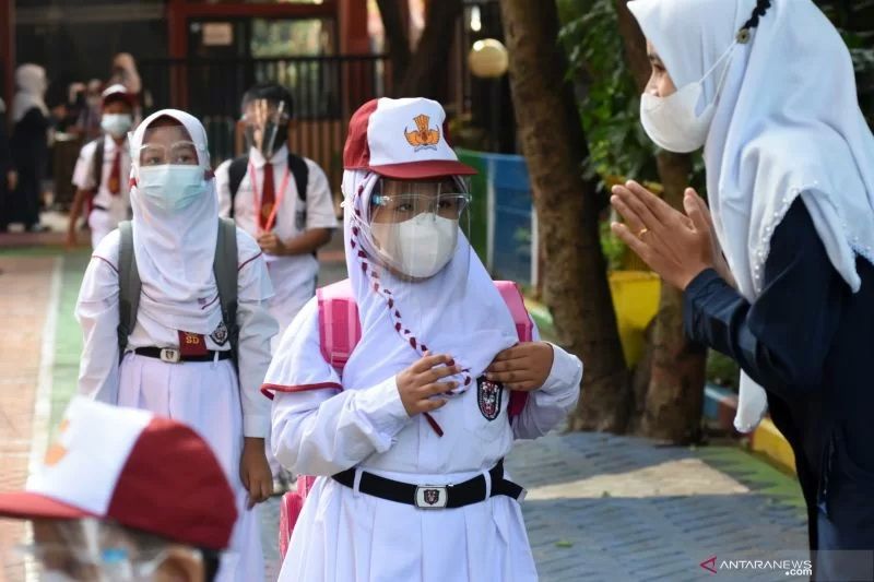 3,6 Persen Siswa Terpapar COVID-19, PTM Di Kota Bandung Akan Diteruskan