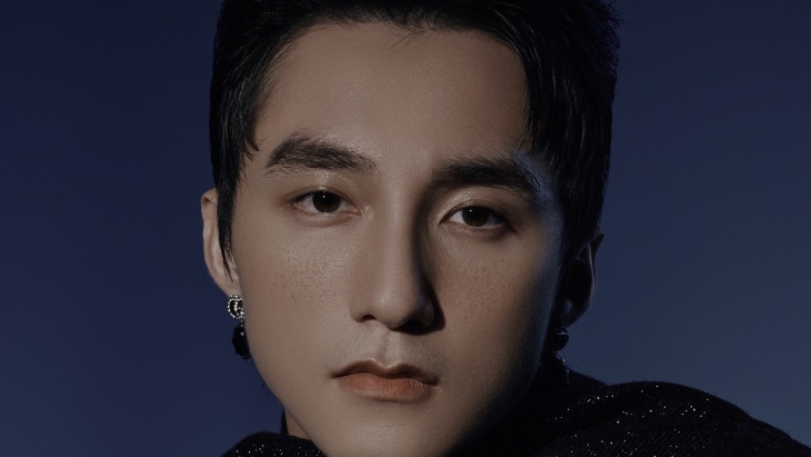 Son Tung M-TP Rilis Single Dalam Bahasa Inggris 