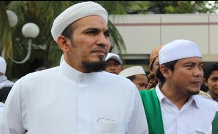  FPI Tantang Ada Hukuman Potong Tangan untuk Koruptor