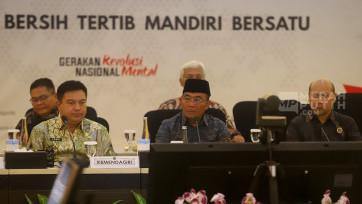 Menko PMK Muhadjir Effendy Pimpin Rapat Persiapan PON Dan Peparnas XVII 2024