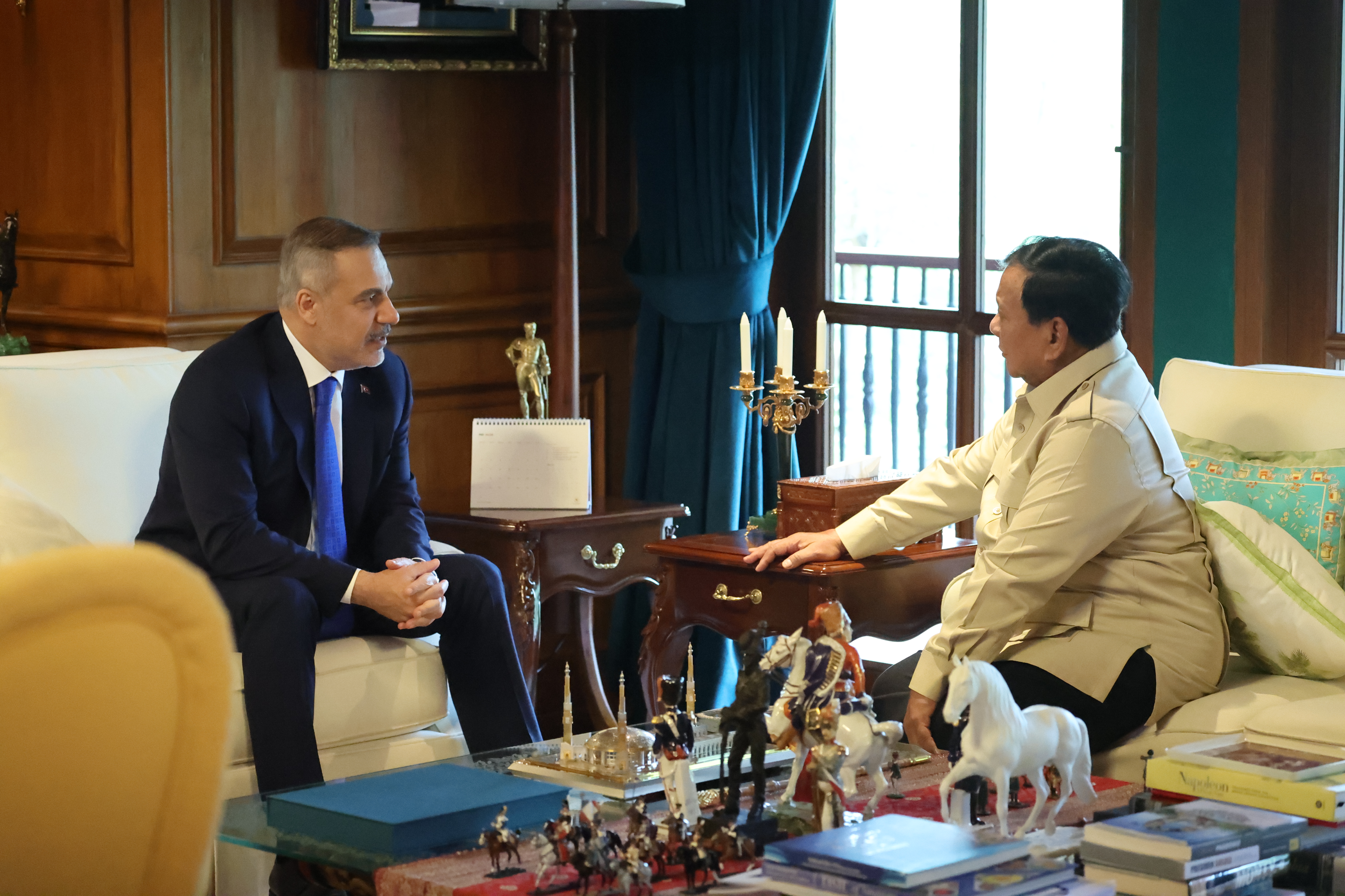 Prabowo dan Menlu Turkiye Bertukar Pandangan Mengenai Situasi Timur Tengah