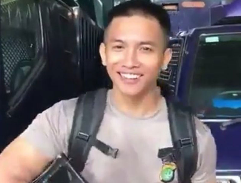 Bripda Viral Kokang Senpi Bilang 'Pacar Kamu Bisa Gini' Masih Diperiksa Propam