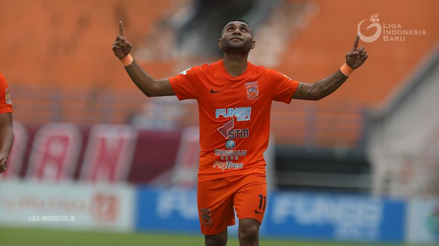 Mantan Striker Timnas Indonesia Pindah ke Klub Futsal Indonesia
