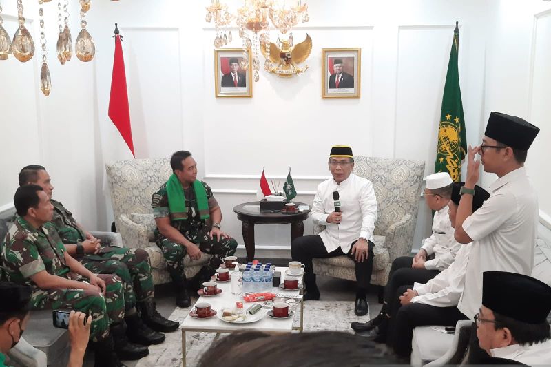 Panglima TNI Bicarakan Program Bela Negara Dengan PBNU