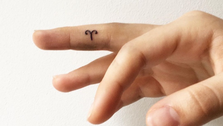 Aries. (Foto Instagram @muyur_tattoo)