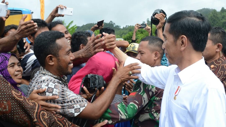 Penantian 60 Tahun Masyarakat Halmahera Tengah Bertemu Presiden