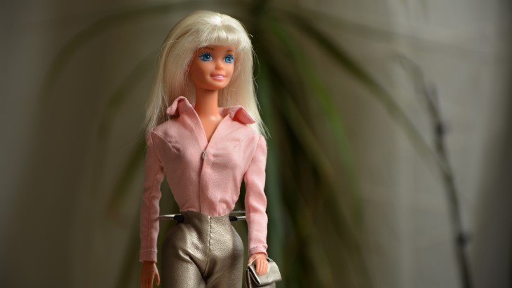 Boneka Barbie Jadi Alat Simulasi untuk Pakaian Antariksa